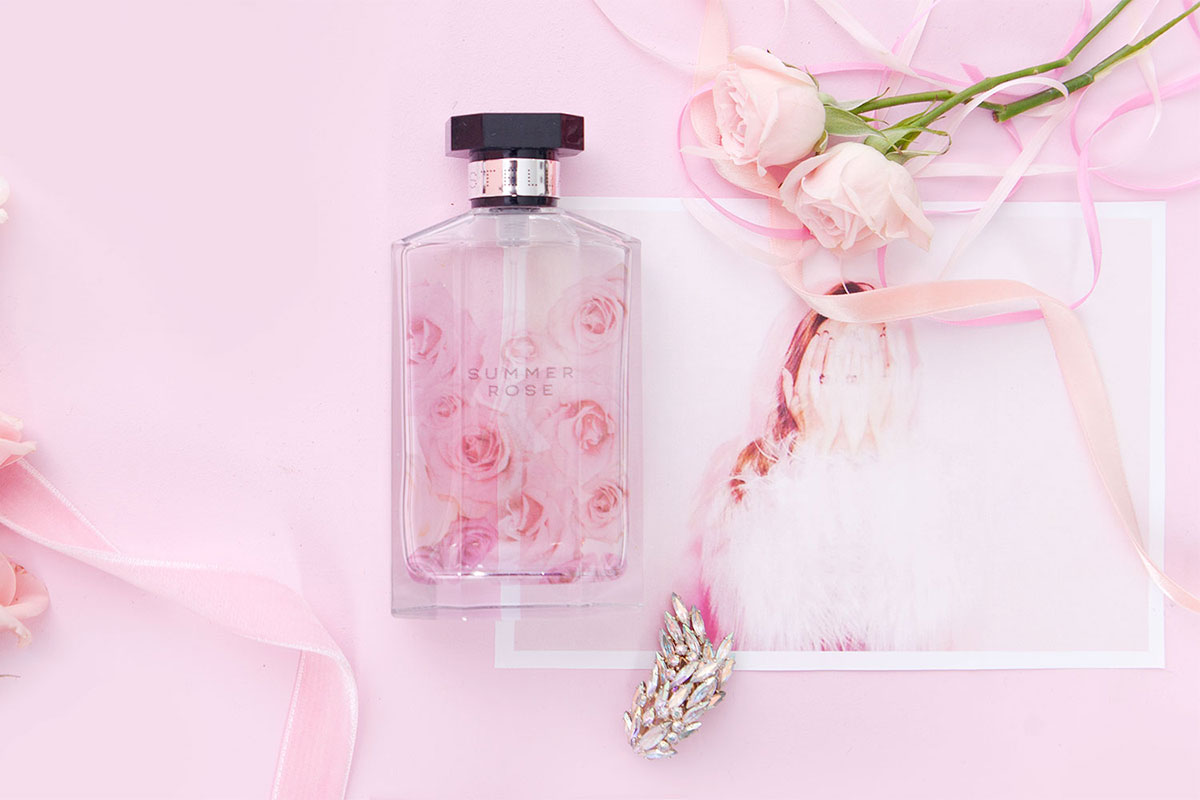 How to Photograph Product Shots for Instagram - PLANOLY Blog 3